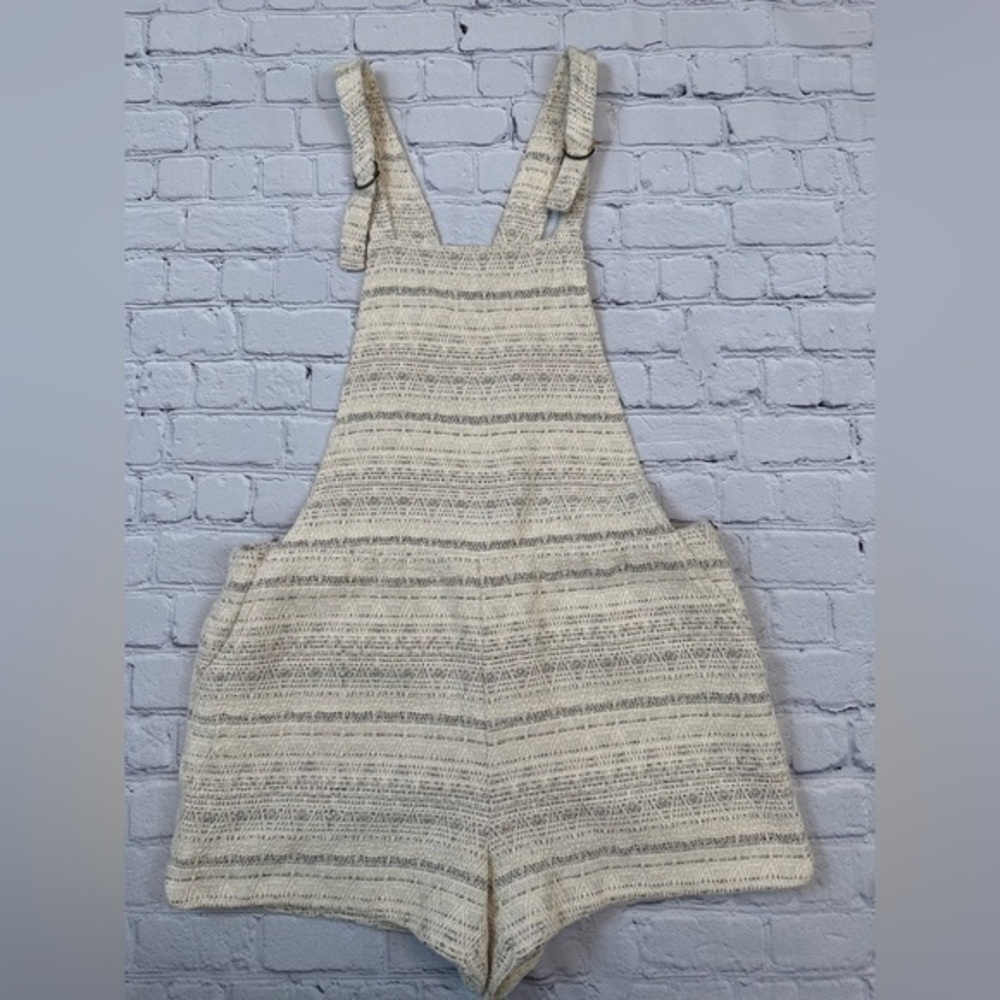 ANTHROPOLOGY CARTONNIER SILVER GOLD AND CREAM TWEED OVERALLS a Size M SKU:128